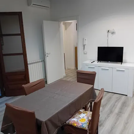 Vernagallo's House *